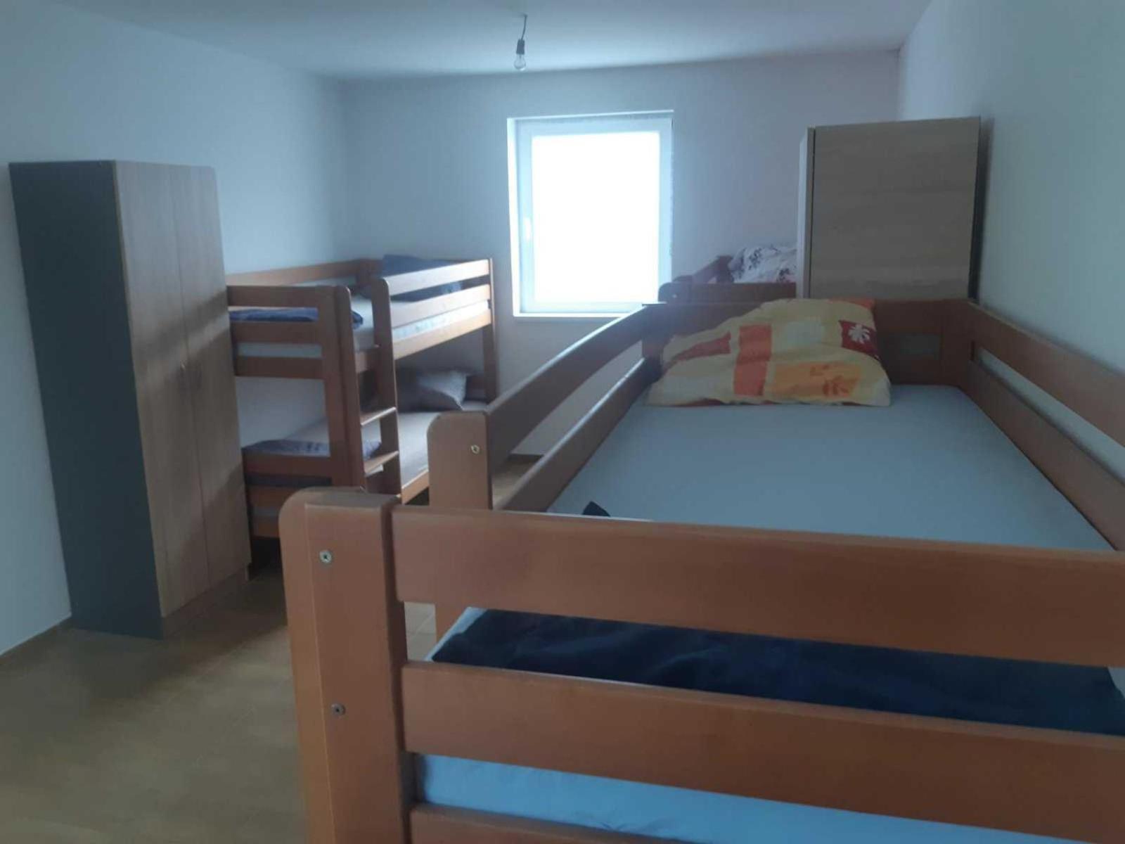 Apartman Novi Sad - Apartment Novi Sad Sremska Kamenica Exteriör bild